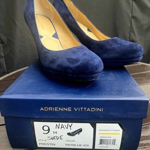 Adrienne Vittadini Prestin Suede Platform Pump, Blue